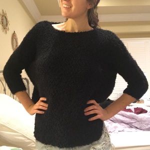 LF Fuzzy Soft Black Cropped Sweater XS / S